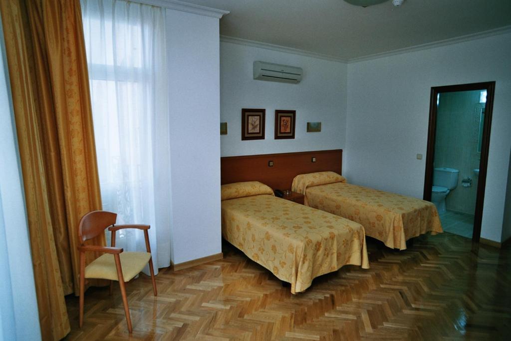 Hostal Luis XV Madri Quarto foto